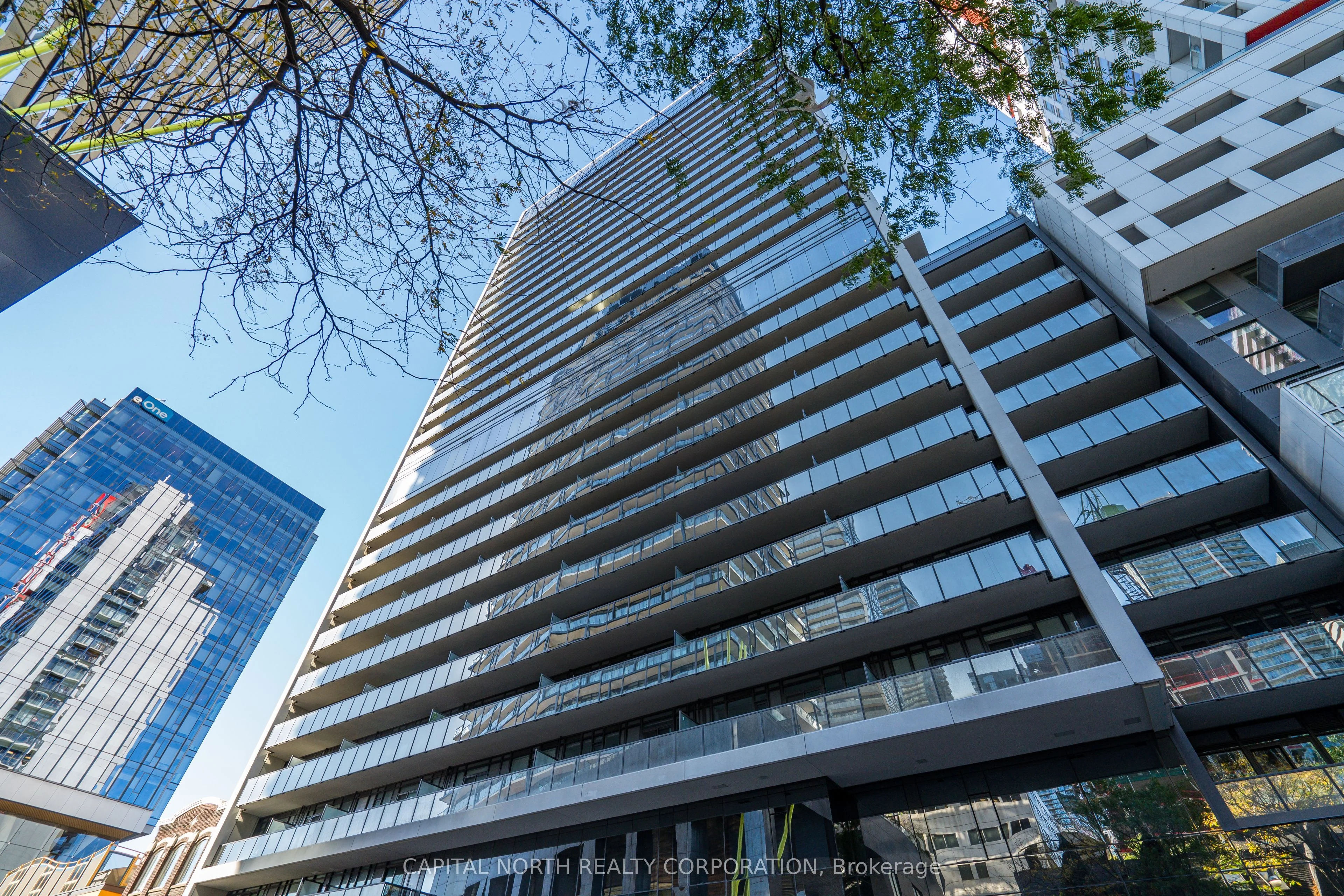 330 Richmond Street W 2807, Toronto C01, On M5v 0m4