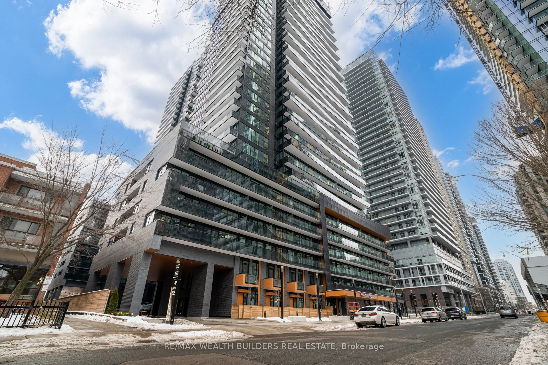 Condo Apartment in Toronto