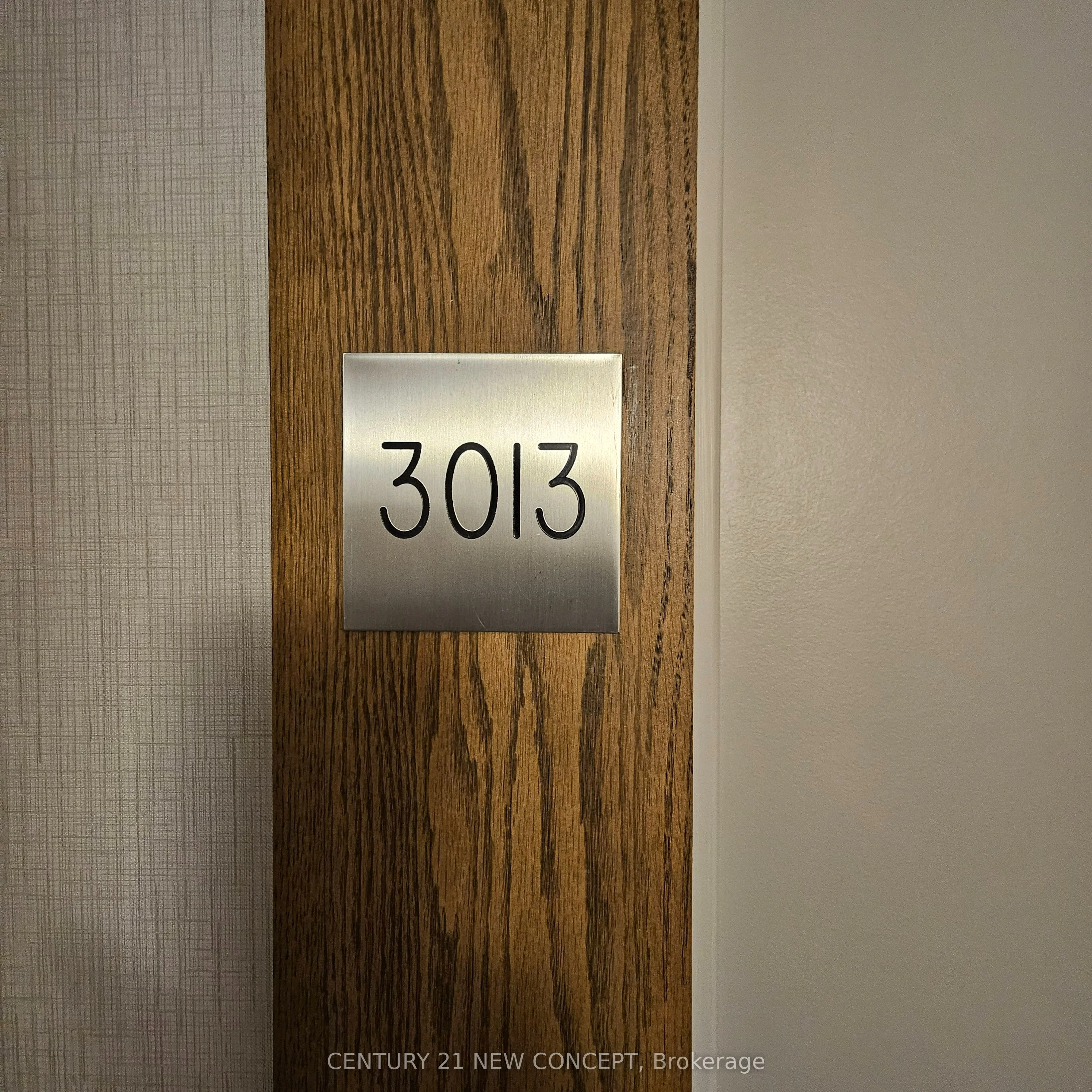 763 Bay Street 3013, Toronto C01, On M5g 2r3