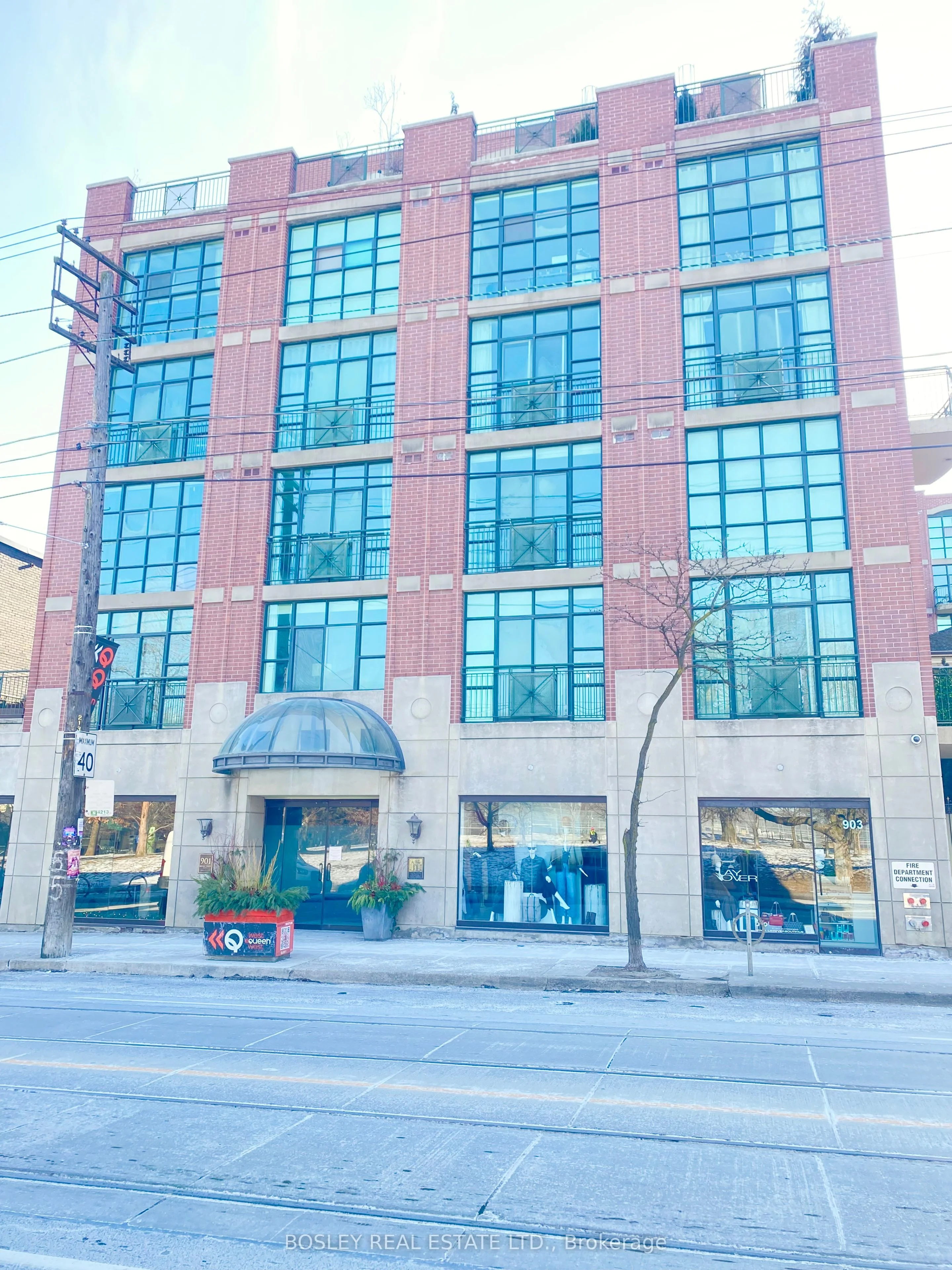 901 Queen Street W 215, Toronto C01, On M6j 3x4
