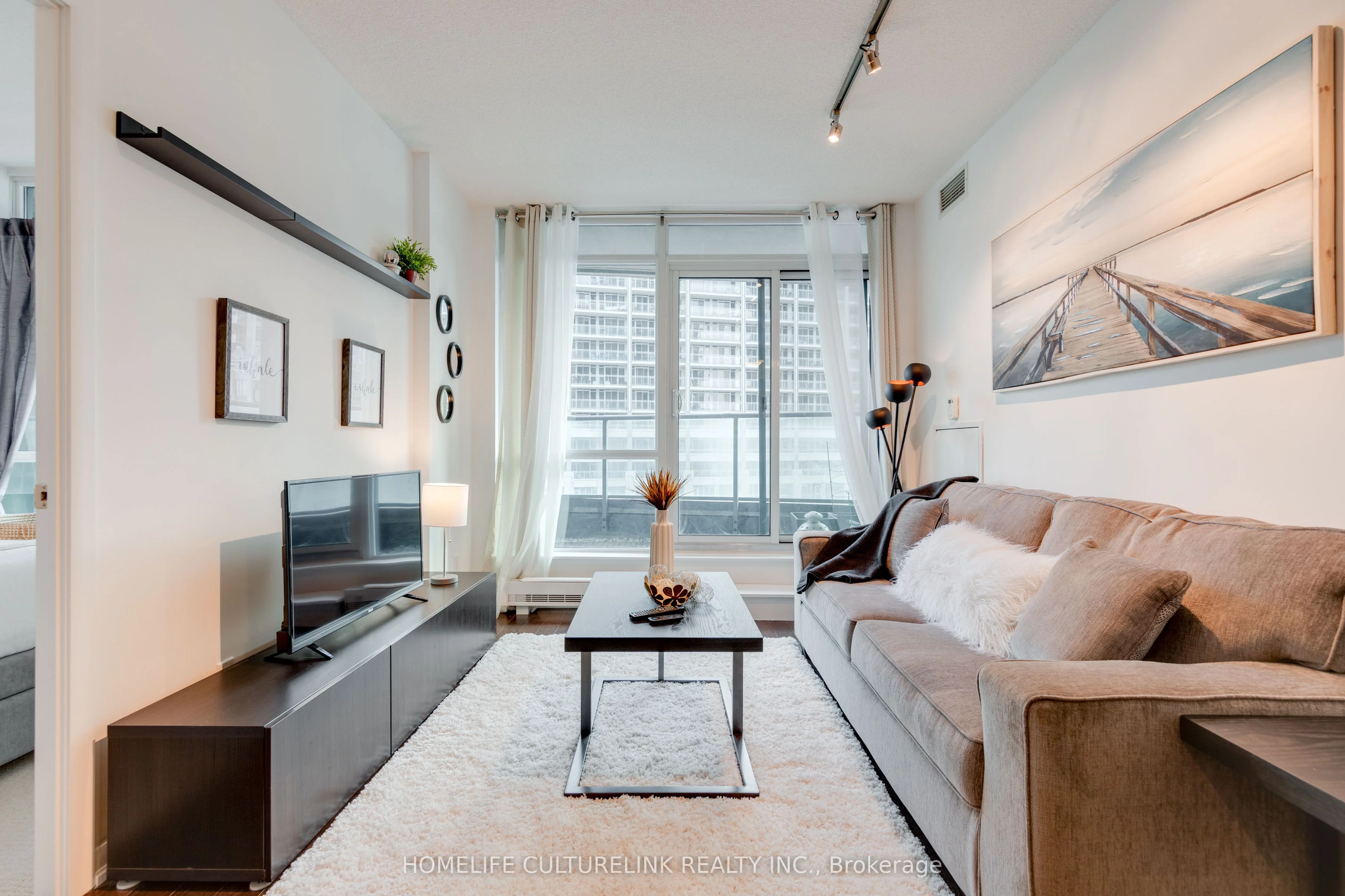 209 Fort York Boulevard 777, Toronto C01, On M5v 4a1