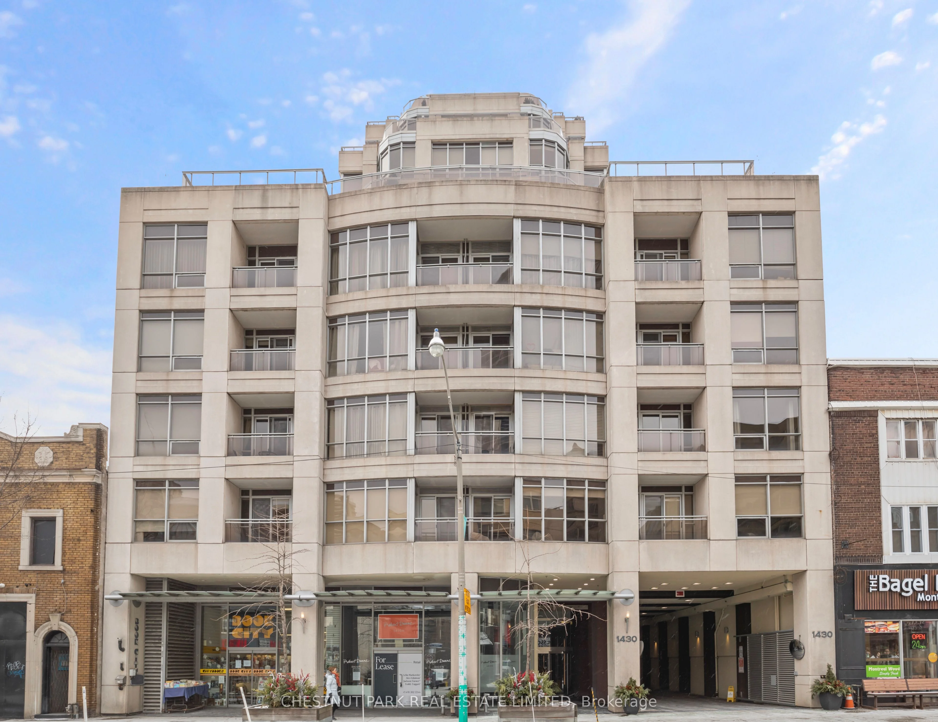 1430 Yonge Street 602, Toronto C02, On M4t 1y6