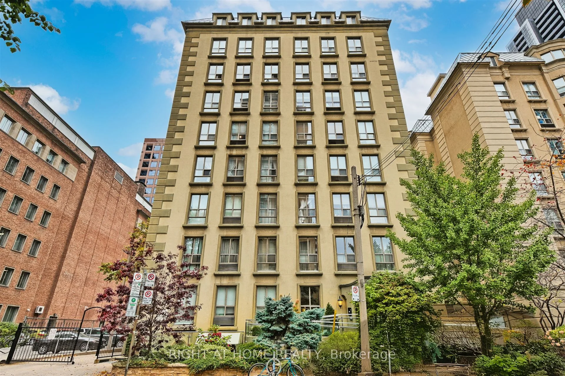 80 Charles Street E 505, Toronto C08, On M4y 2w6