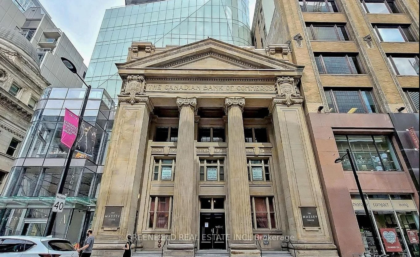 197 Yonge Street E 2304, Toronto C08, On M5b 0c1
