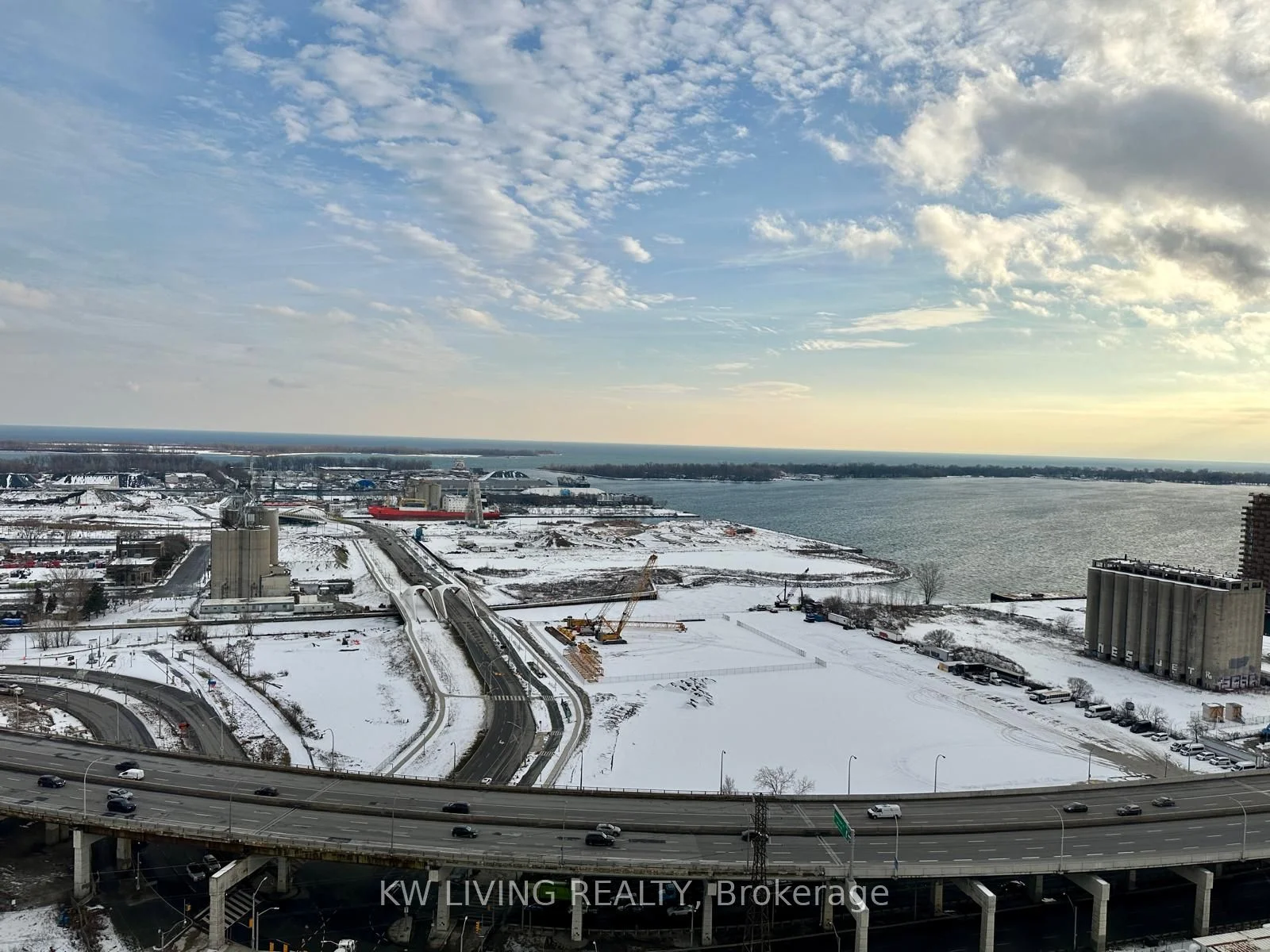 390 Cherry Street 2608, Toronto C08, ON M5A 0E2