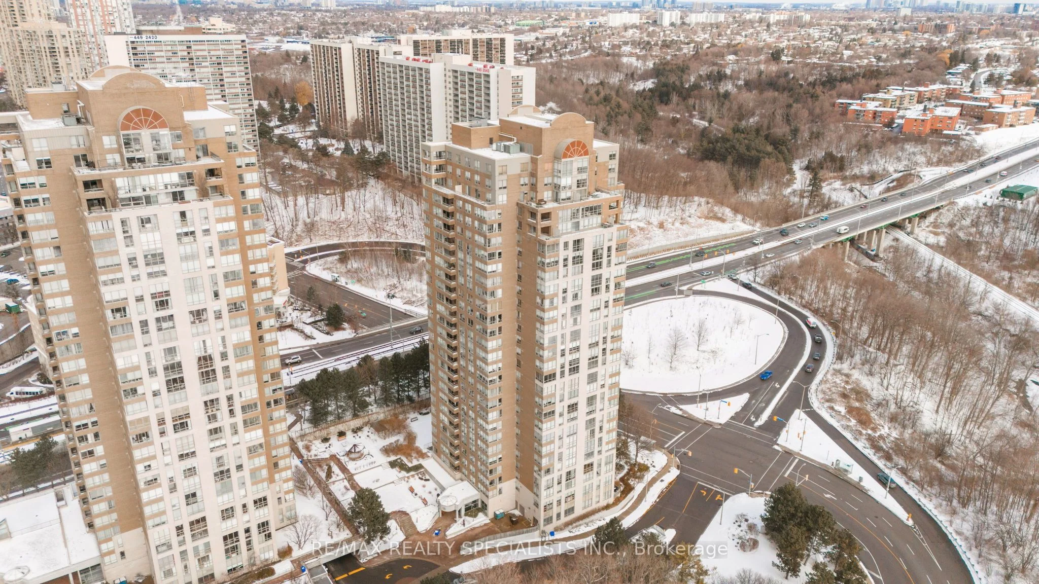 Condo Apartment in Toronto