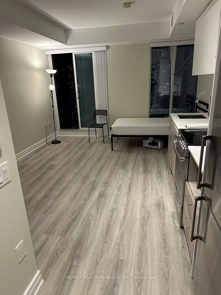 251 JARVIS Street 3211, Toronto C08, ON M5A 4R6