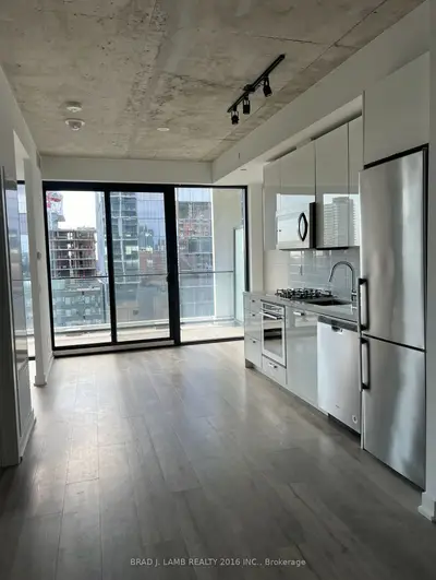 55 Ontario Street 1306, Toronto C08, On M5a 0t8