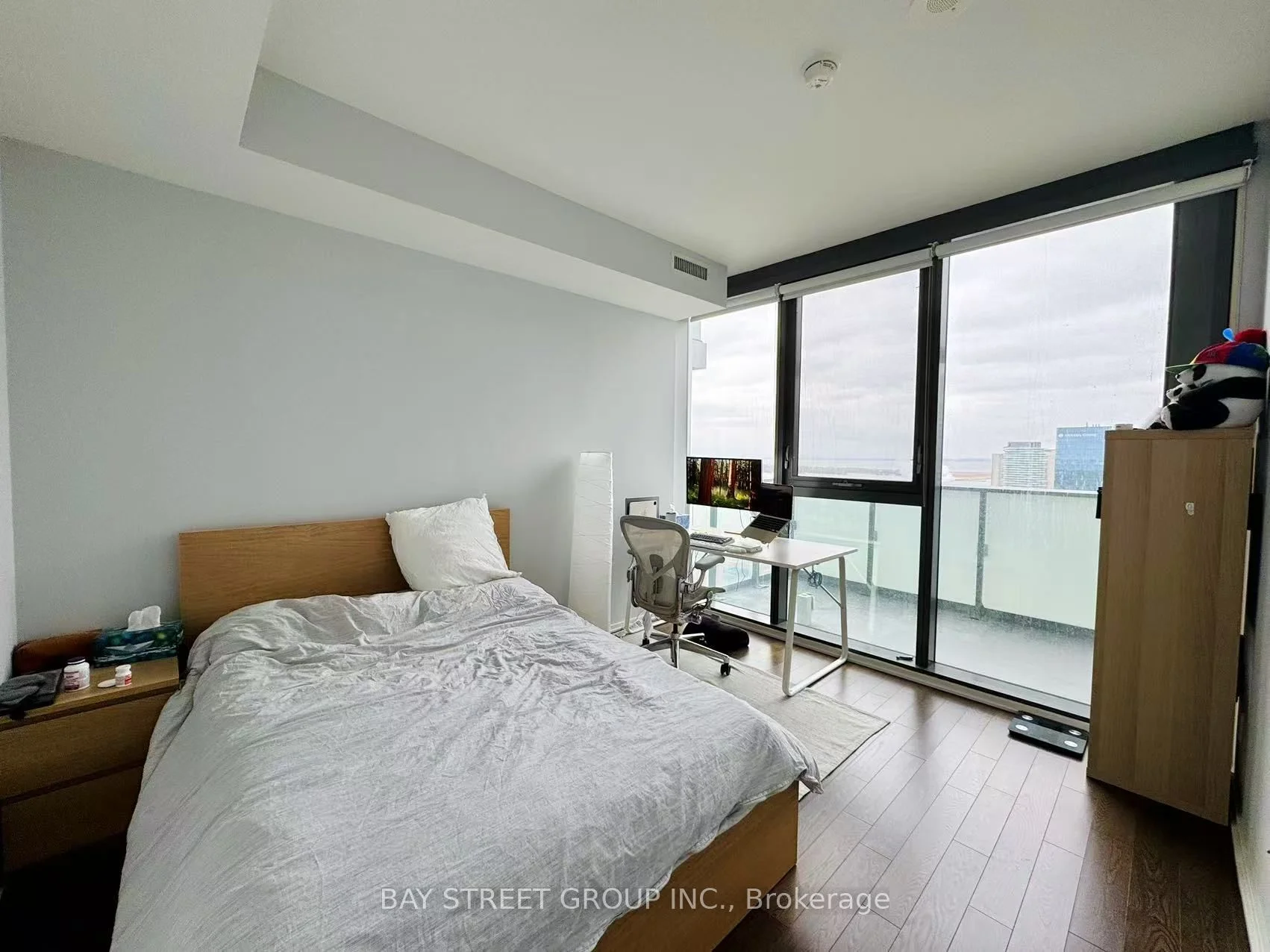 16 Bonnycastle Street 2911, Toronto C08, On M5a 0c9