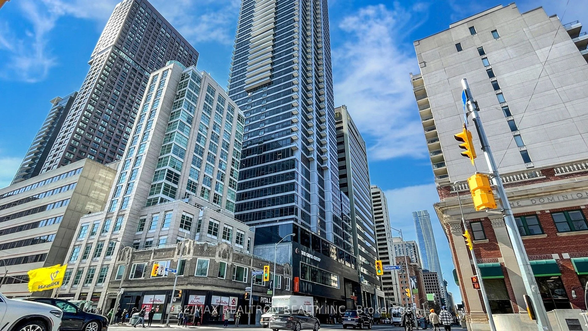 Condo Apartment in Toronto