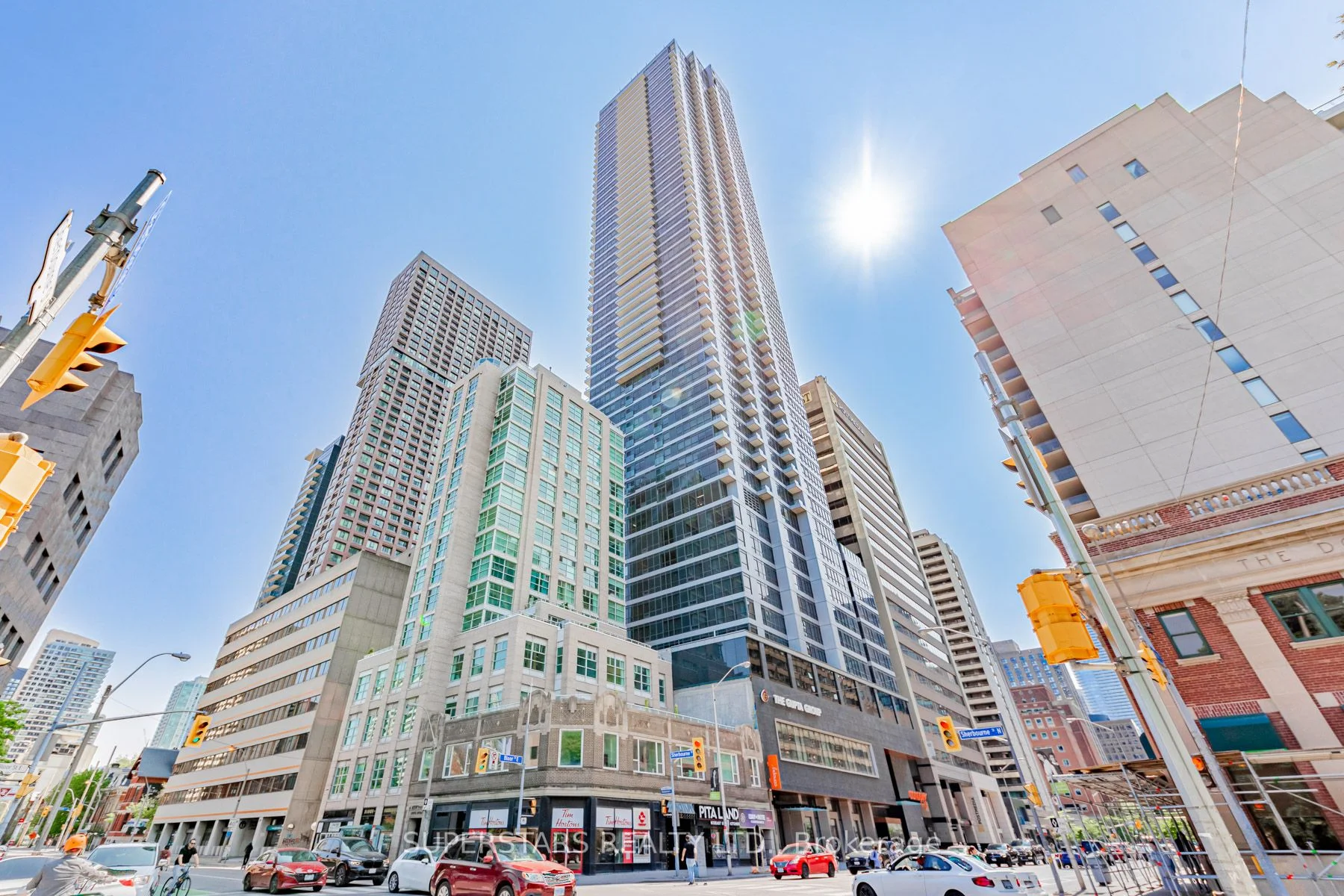 Condo Apartment in Toronto