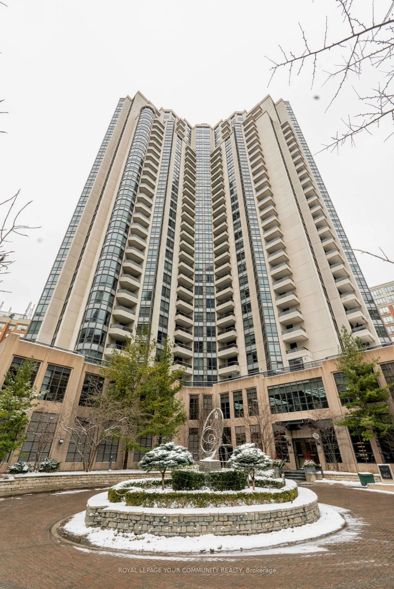 Condo Apartment in Toronto