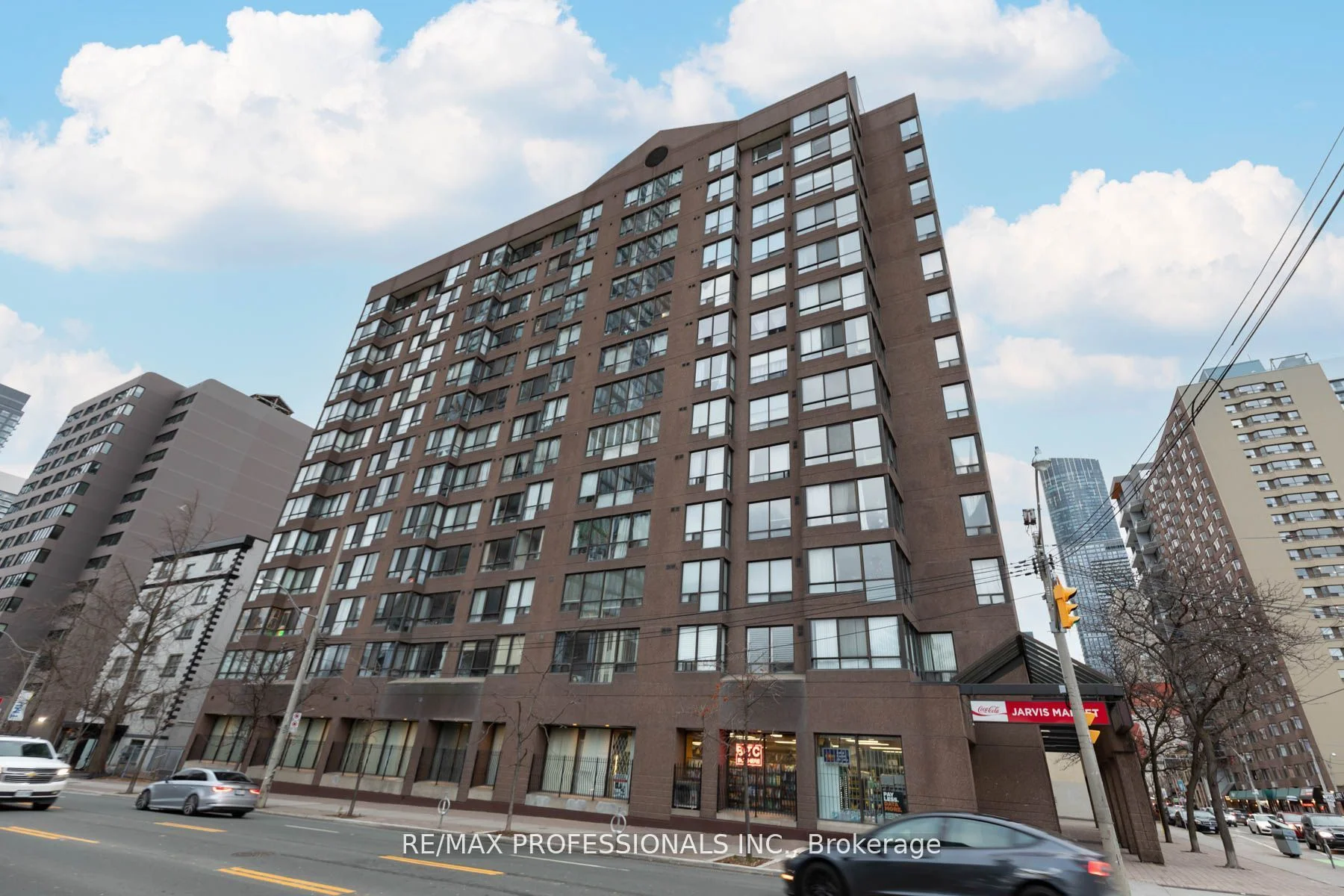 Condo Apartment in Toronto
