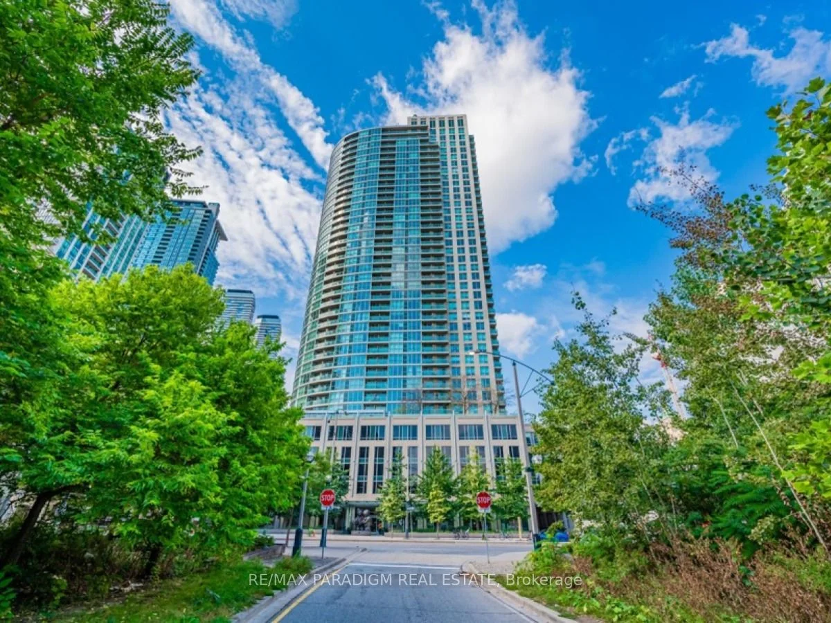 18 Yonge Street 2512, Toronto C01, On M5e 1z8