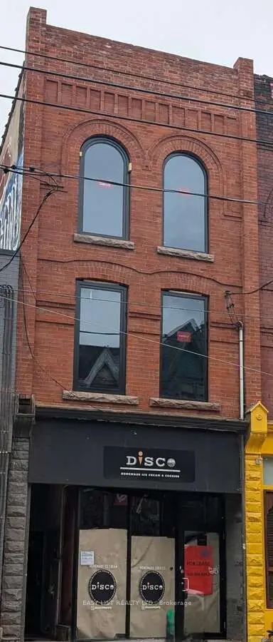 1086 Queen Street W, Toronto C01, ON M6J 1H8