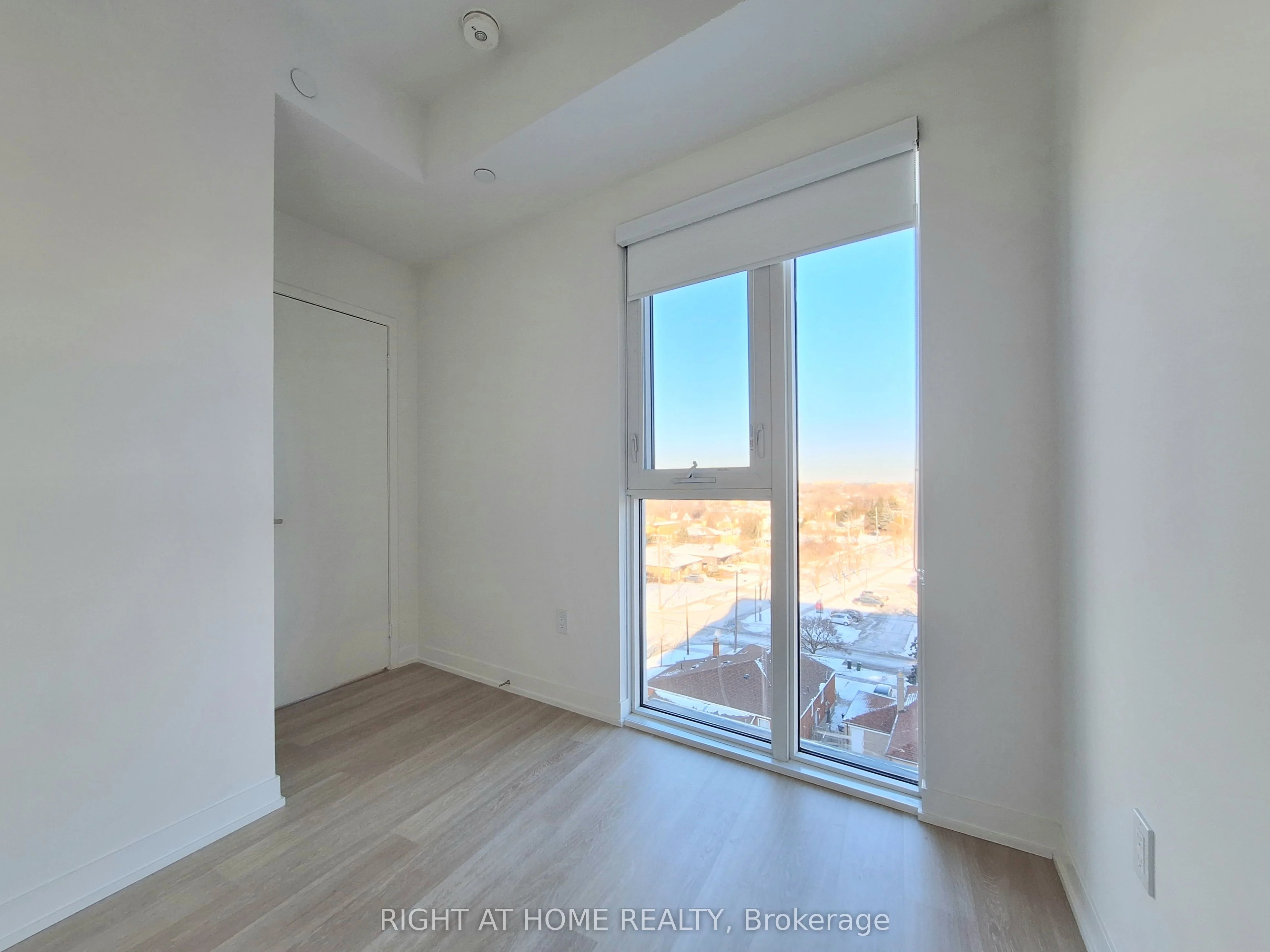 500 Wilson Avenue N 834, Toronto C06, ON M3H 0E5