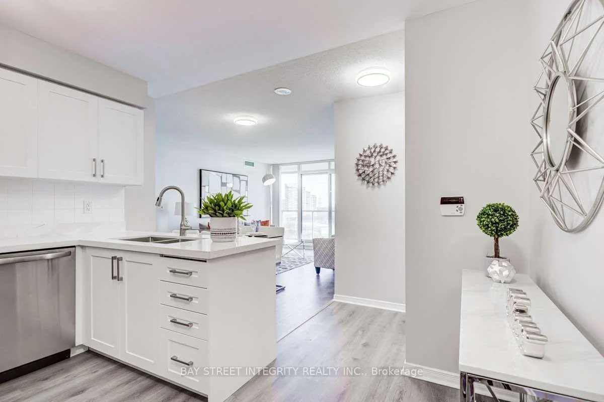 Condo Apartment in Toronto