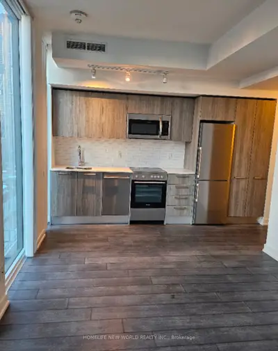 28 Wellesley Street E 2510, Toronto C08, On M4y 0c4