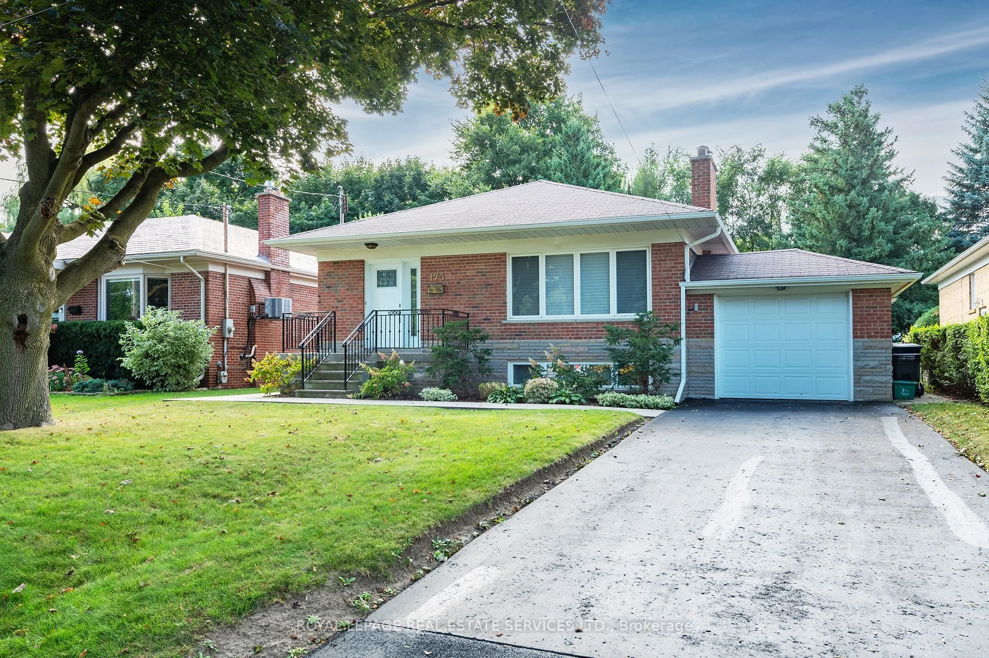 173 Betty Ann Drive, Toronto C07, On M2n 1x5