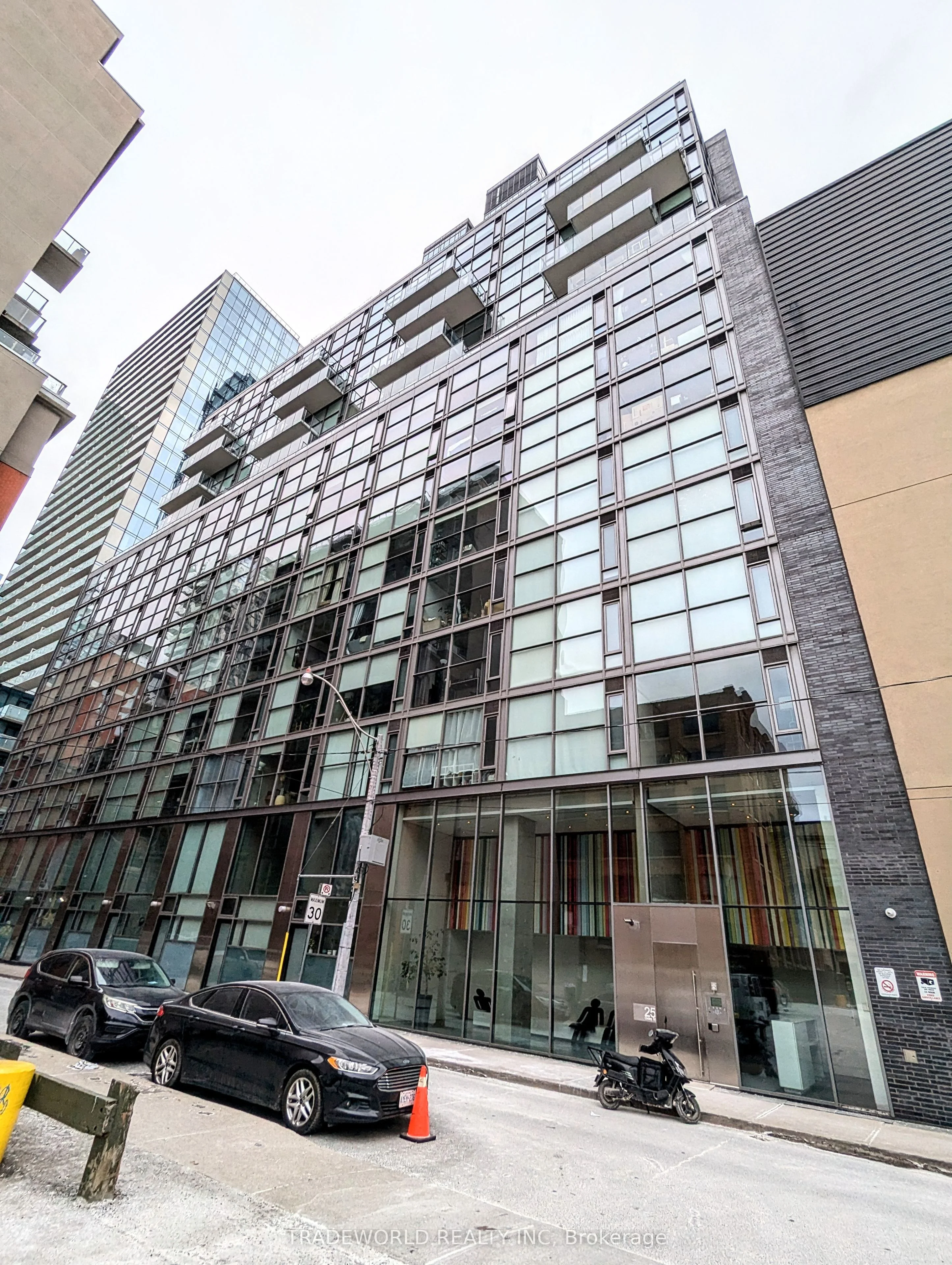 25 Oxley Street 1103, Toronto C01, On M5a 2j5