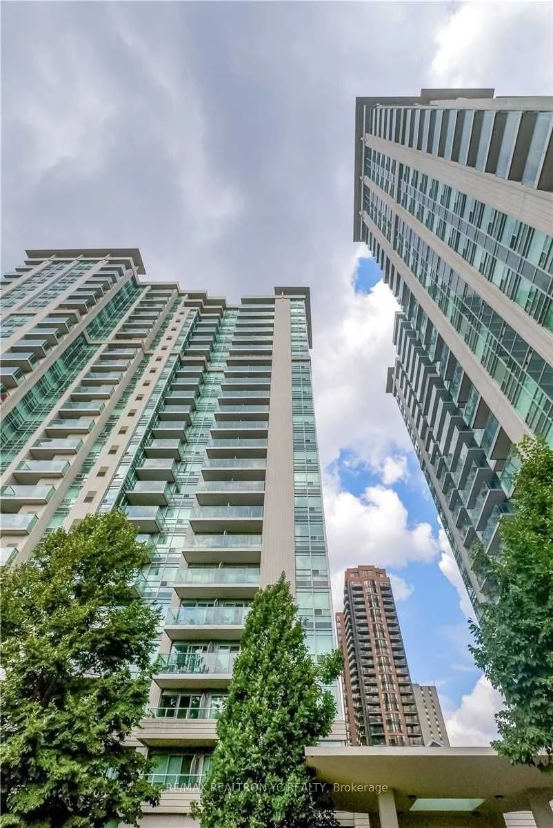 31 Bales Avenue 1815, Toronto C14, On M2n 7l6