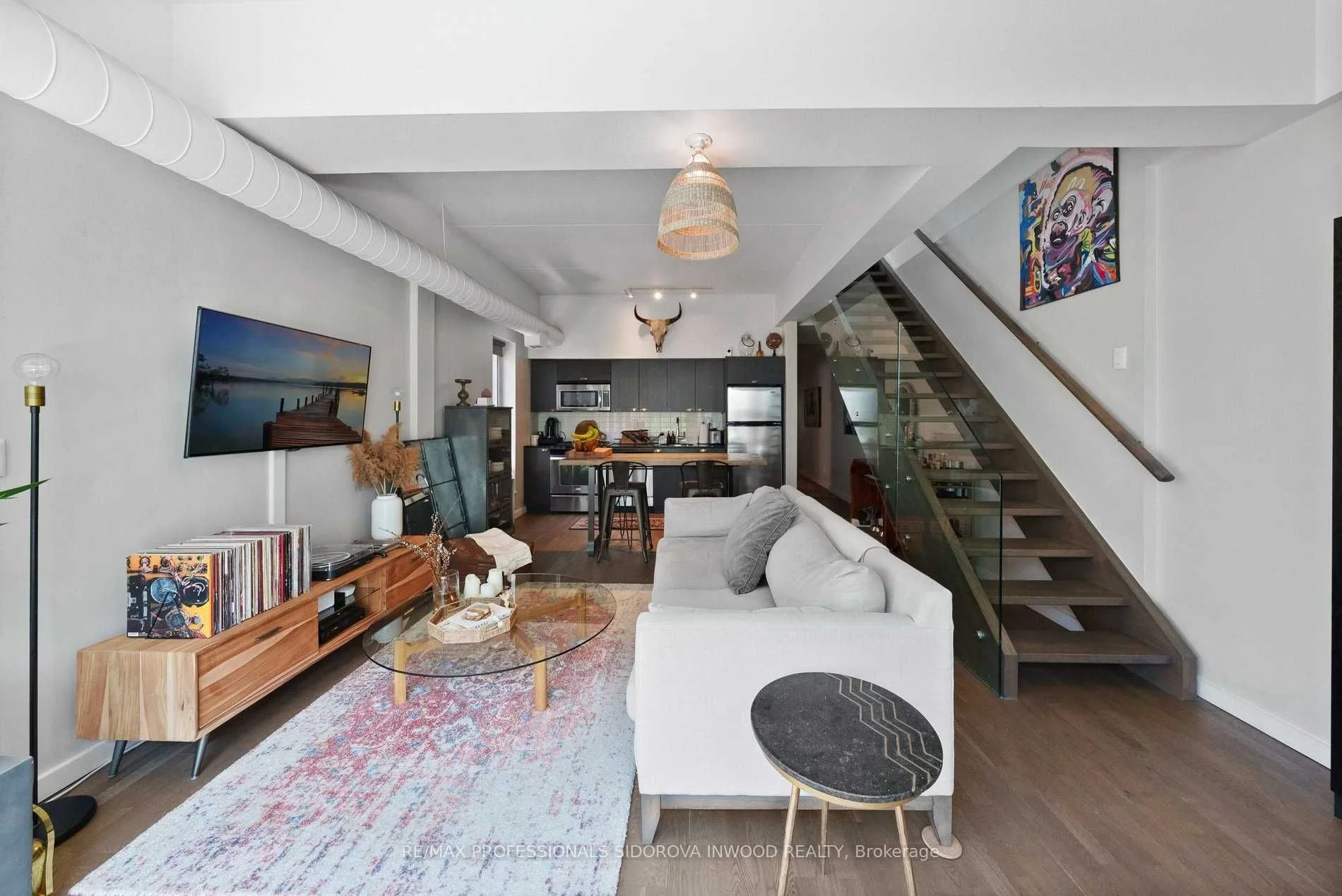 2 Ossington Avenue #205, Toronto C01, On M6j 2y8