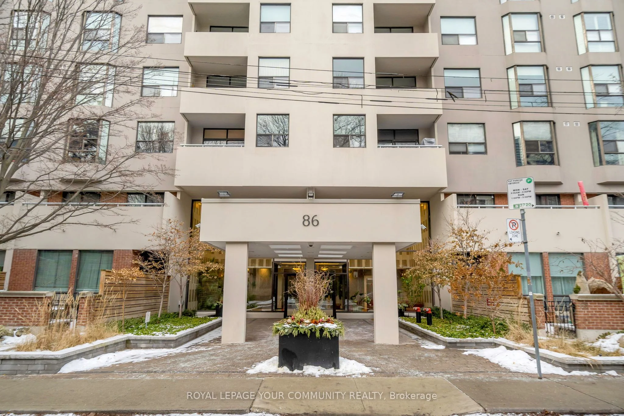 Condo Apartment in Toronto