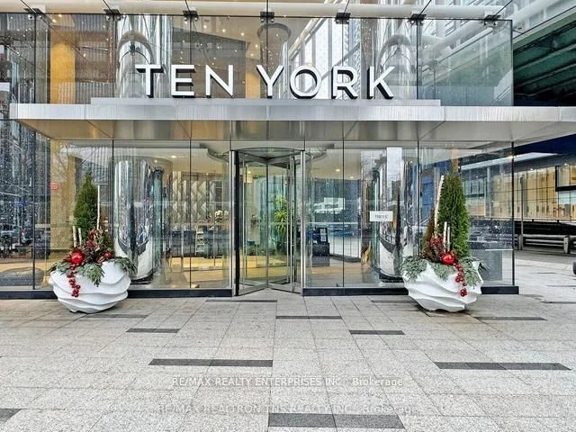 10 York Street 4304, Toronto C01, On M5j 0e1