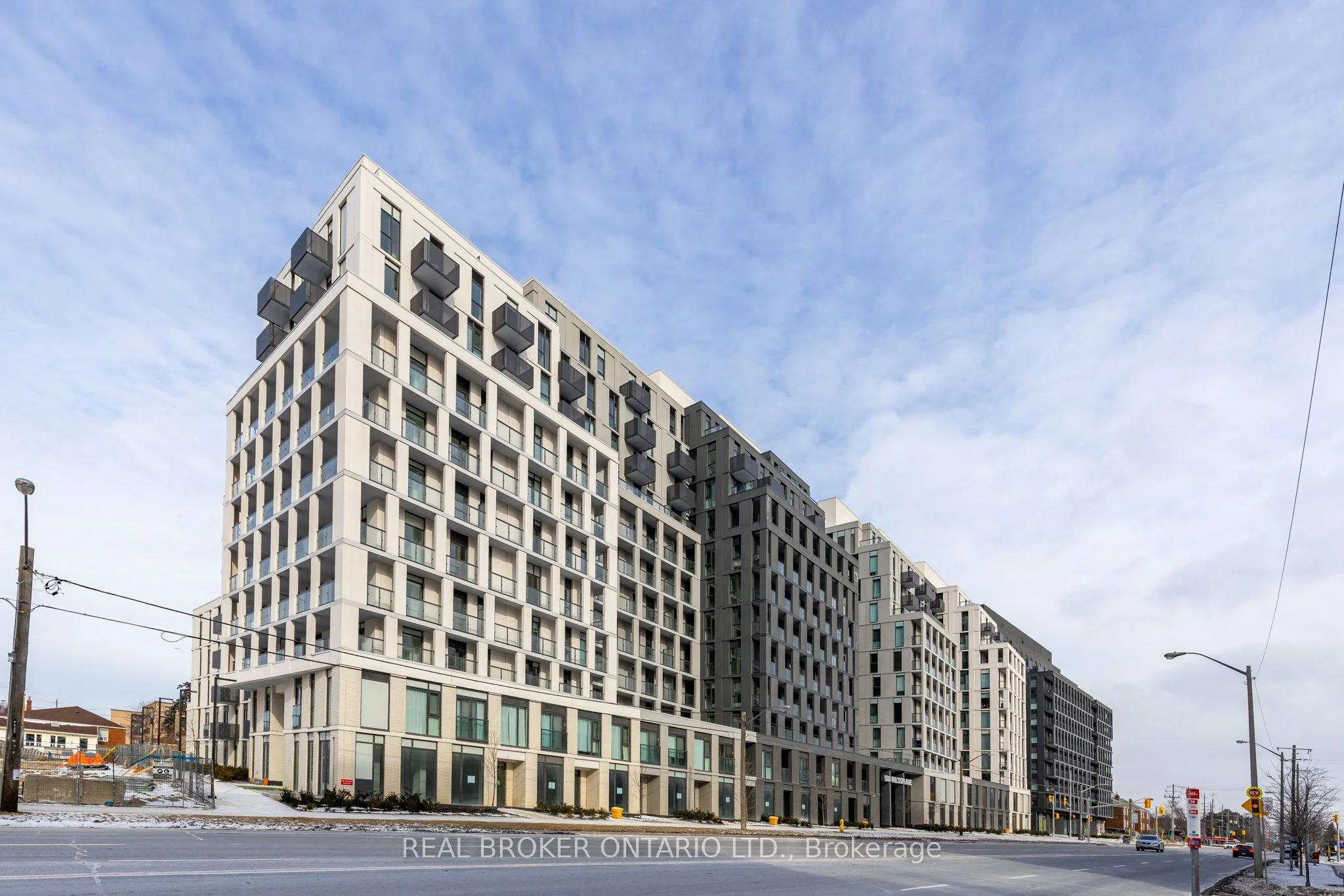 500 Wilson Avenue 832, Toronto C06, On M3h 0e5