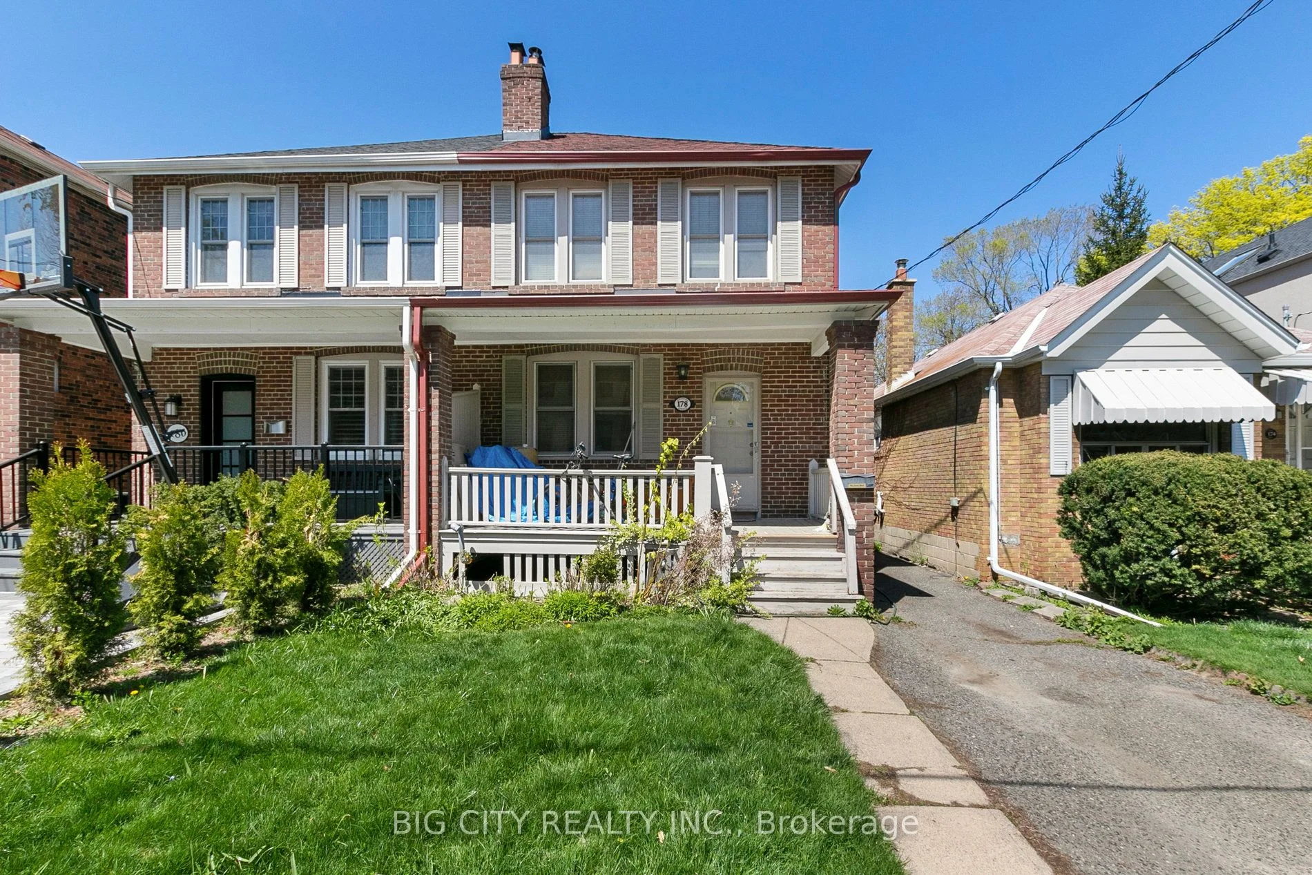 Semi-Detached in Toronto