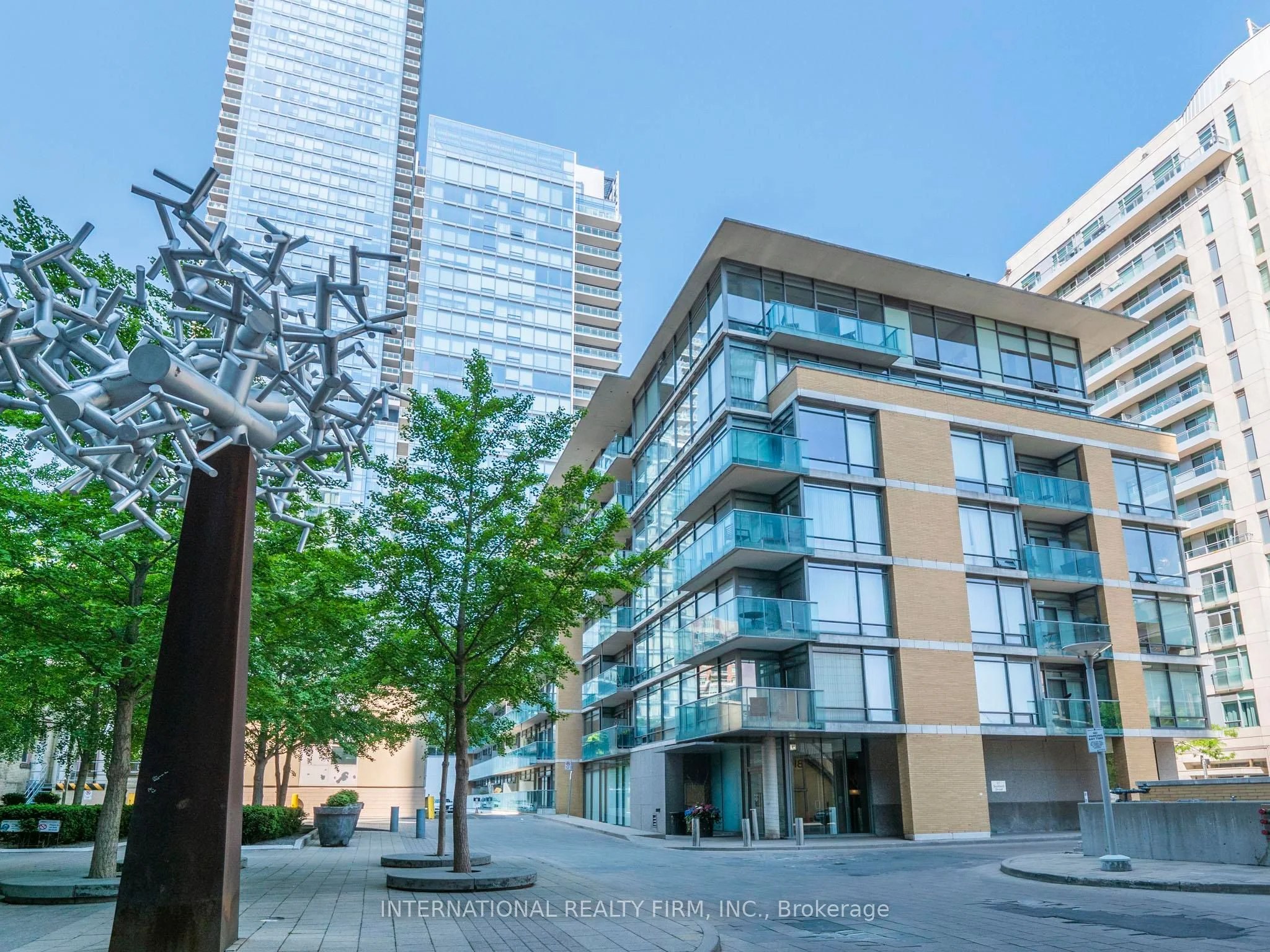 21 Scollard Street 101, Toronto C02, On M5r 1g1