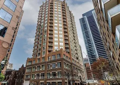 100 Hayden Street 1506, Toronto C08, On M4y 3c7