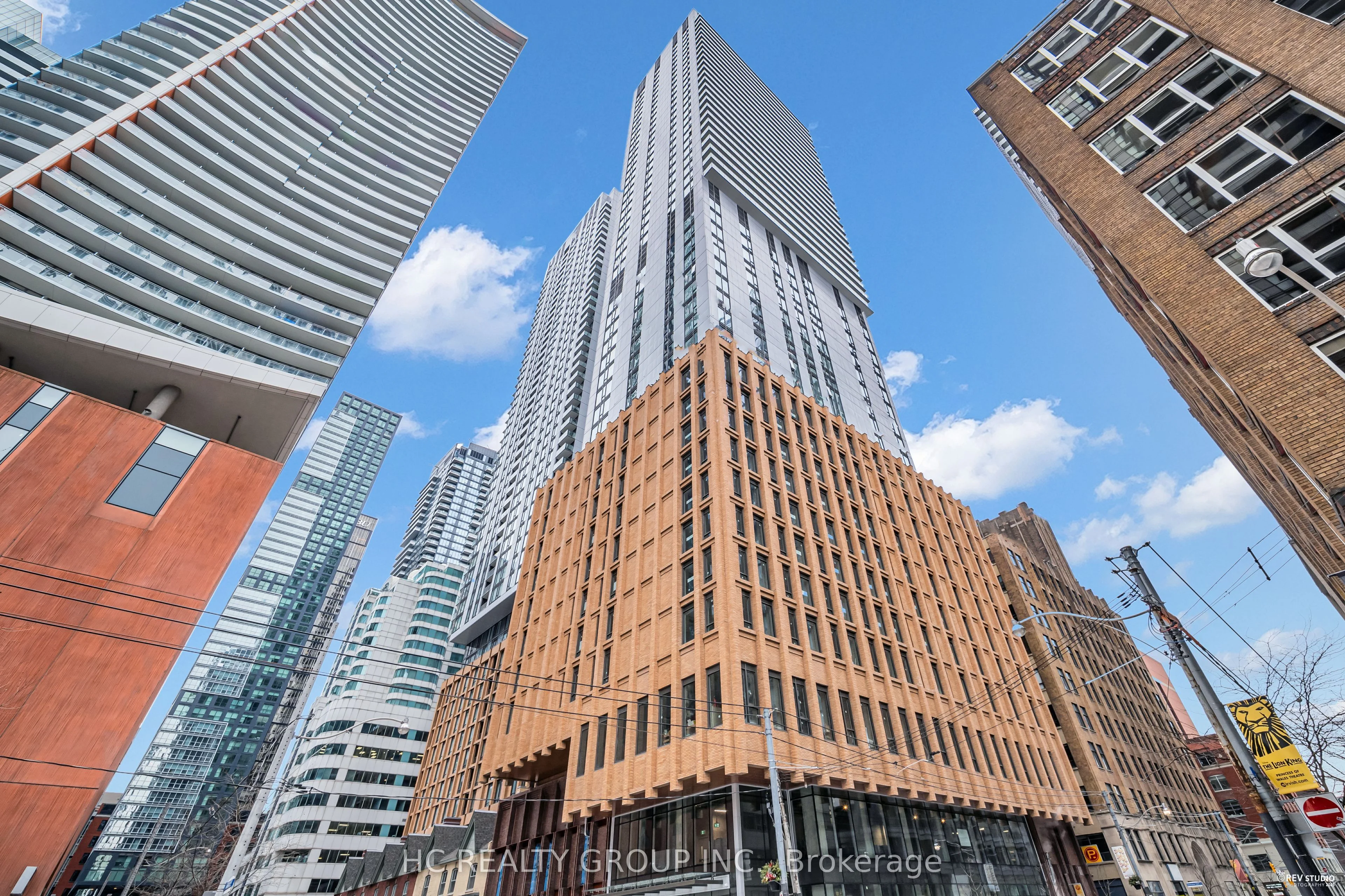 28 Widmer Street 4129, Toronto C01, On M5v 0t2