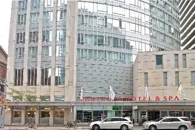 210 Victoria Street 2502, Toronto C08, On M5b 2r3