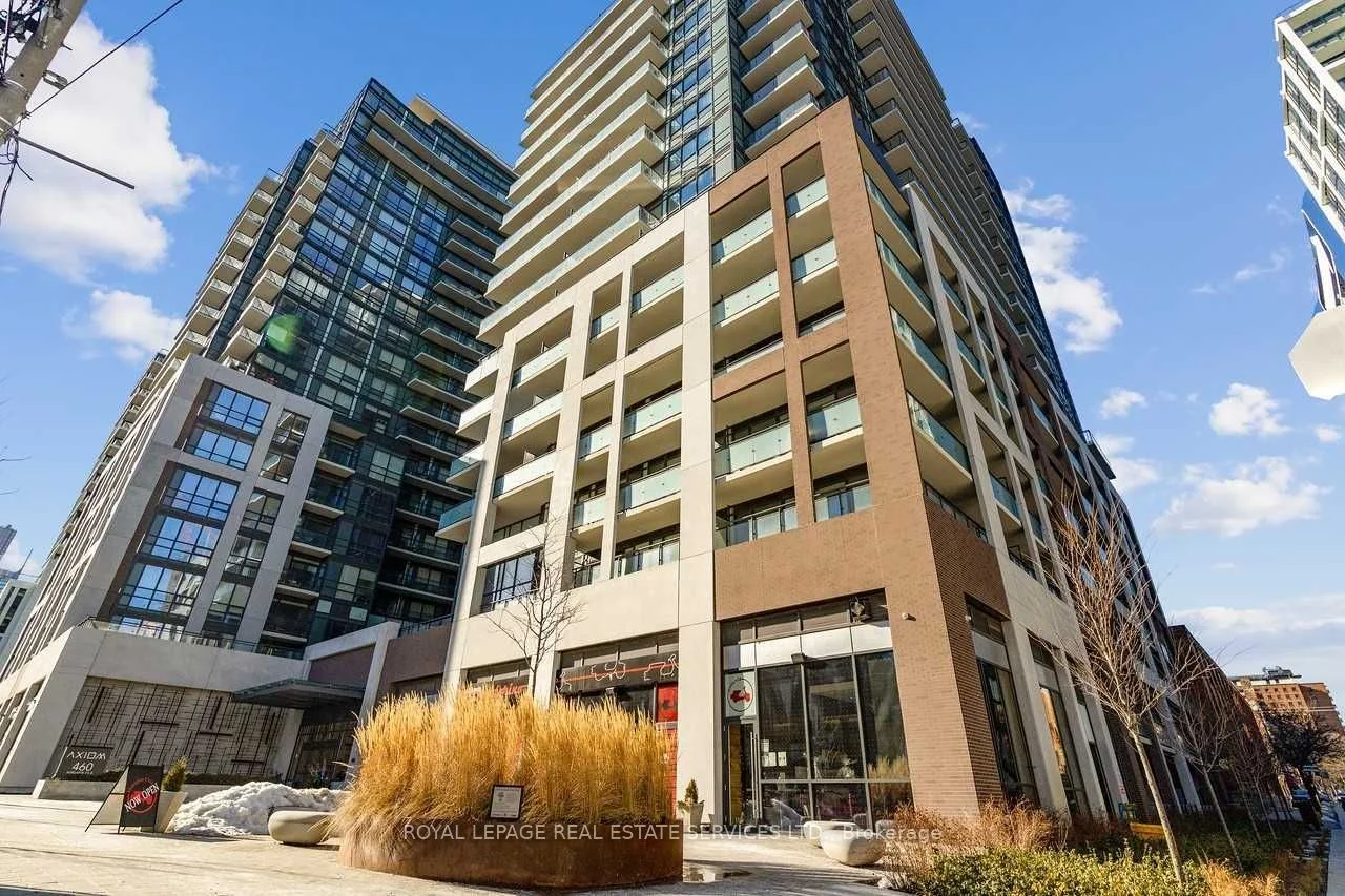 Condo Apartment in Toronto