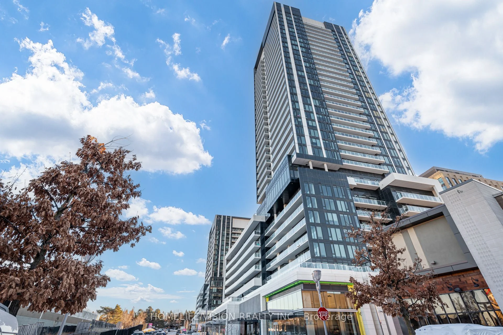 50 O'neill Drive 3212, Toronto C13, On M3c 0r1