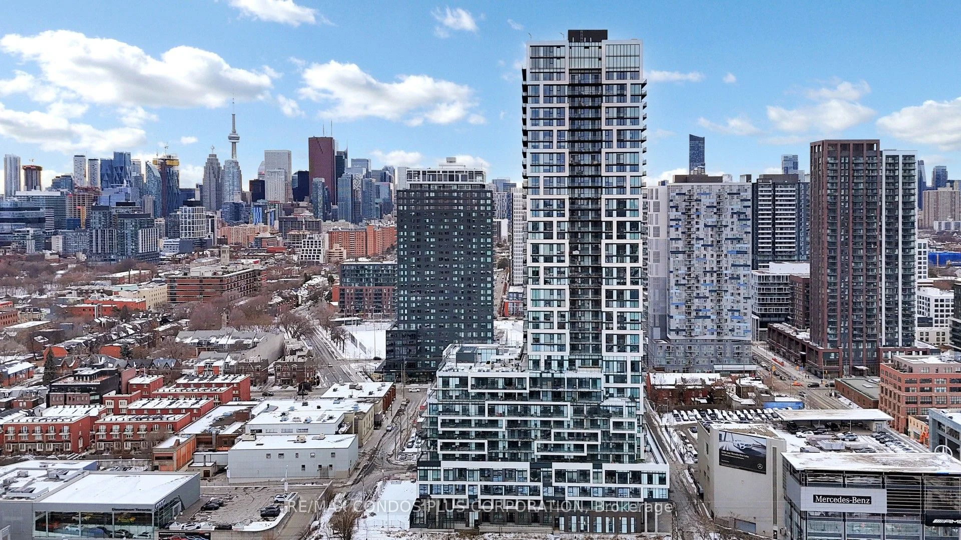 Condo Apartment in Toronto
