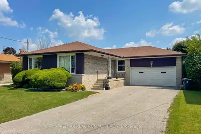 Detached in Toronto