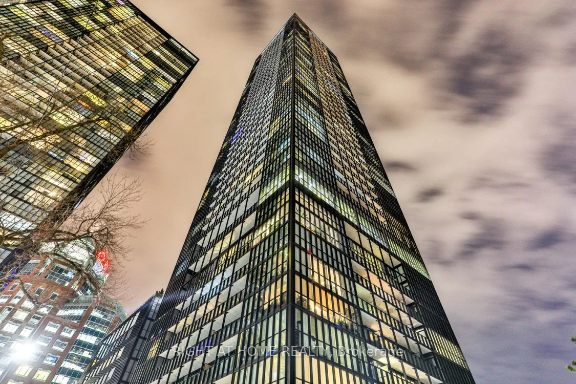 101 Charles Street E 1401, Toronto C08, On M4y 1v2