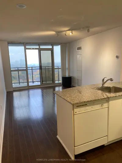 33 Sheppard Avenue E 1901, Toronto C14, On M2n 7k1
