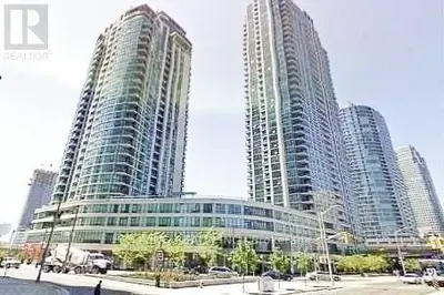 33 Bay Street 2613, Toronto C01, On M5j 2z3