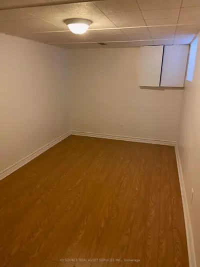 721 Shaw Street 3, Toronto C01, On M6g 3l8