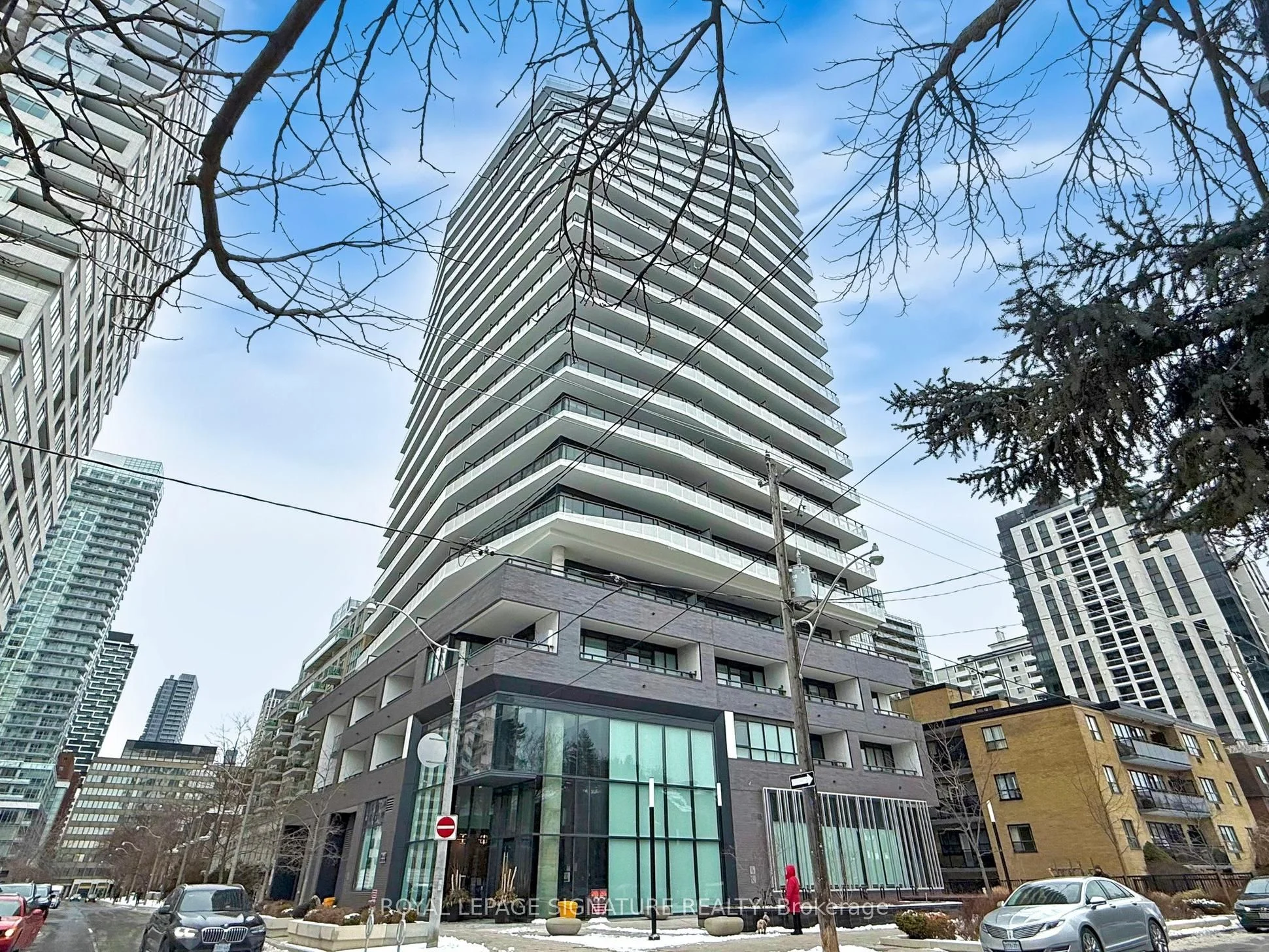 Condo Apartment in Toronto