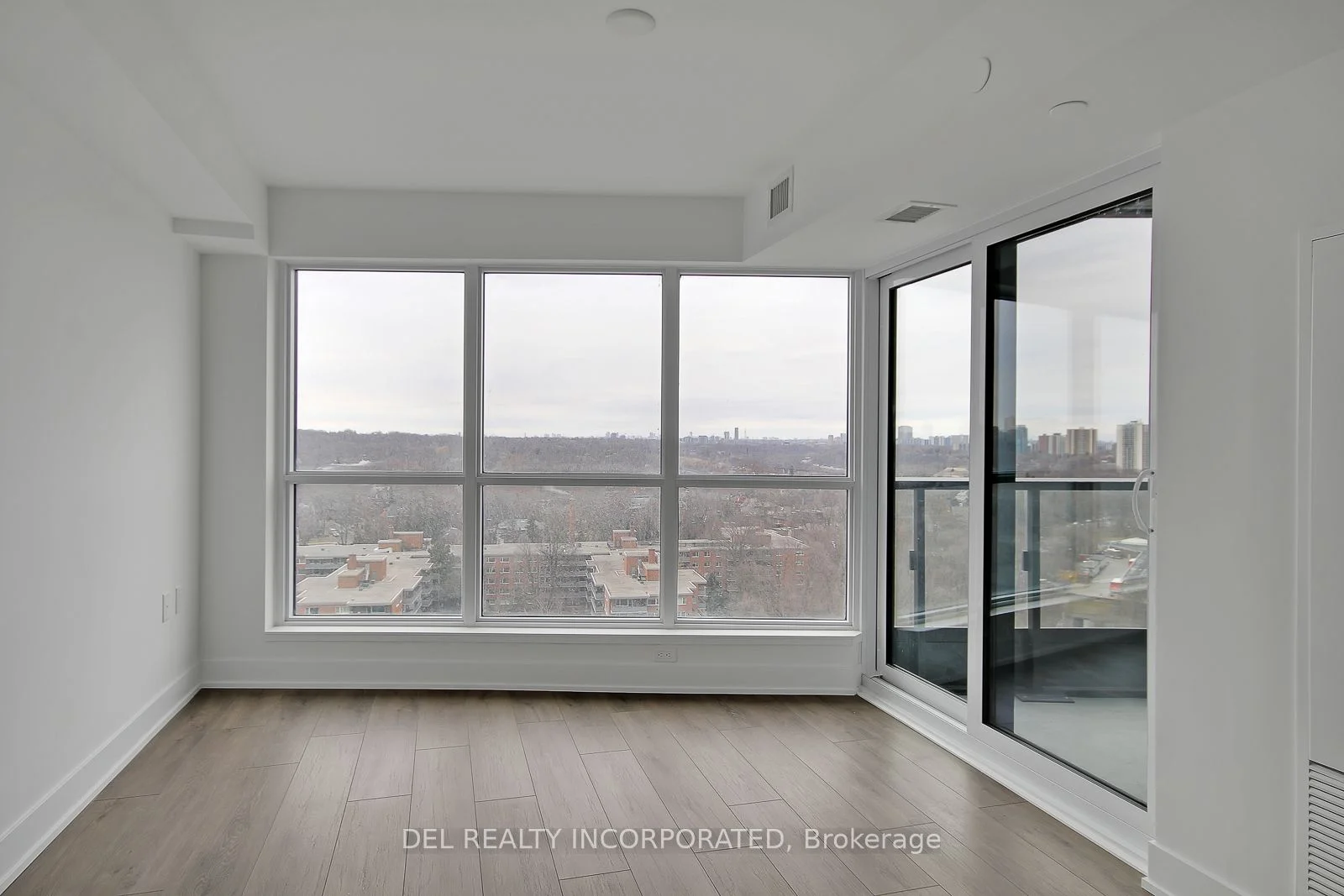 585 Bloor Street E 1315, Toronto C08, ON M4W 0B3
