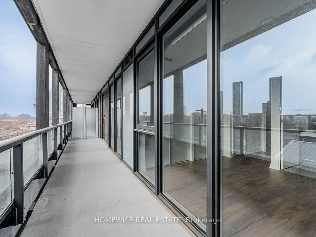 9 Tecumseth Street 319, Toronto C01, ON M5V 0S5