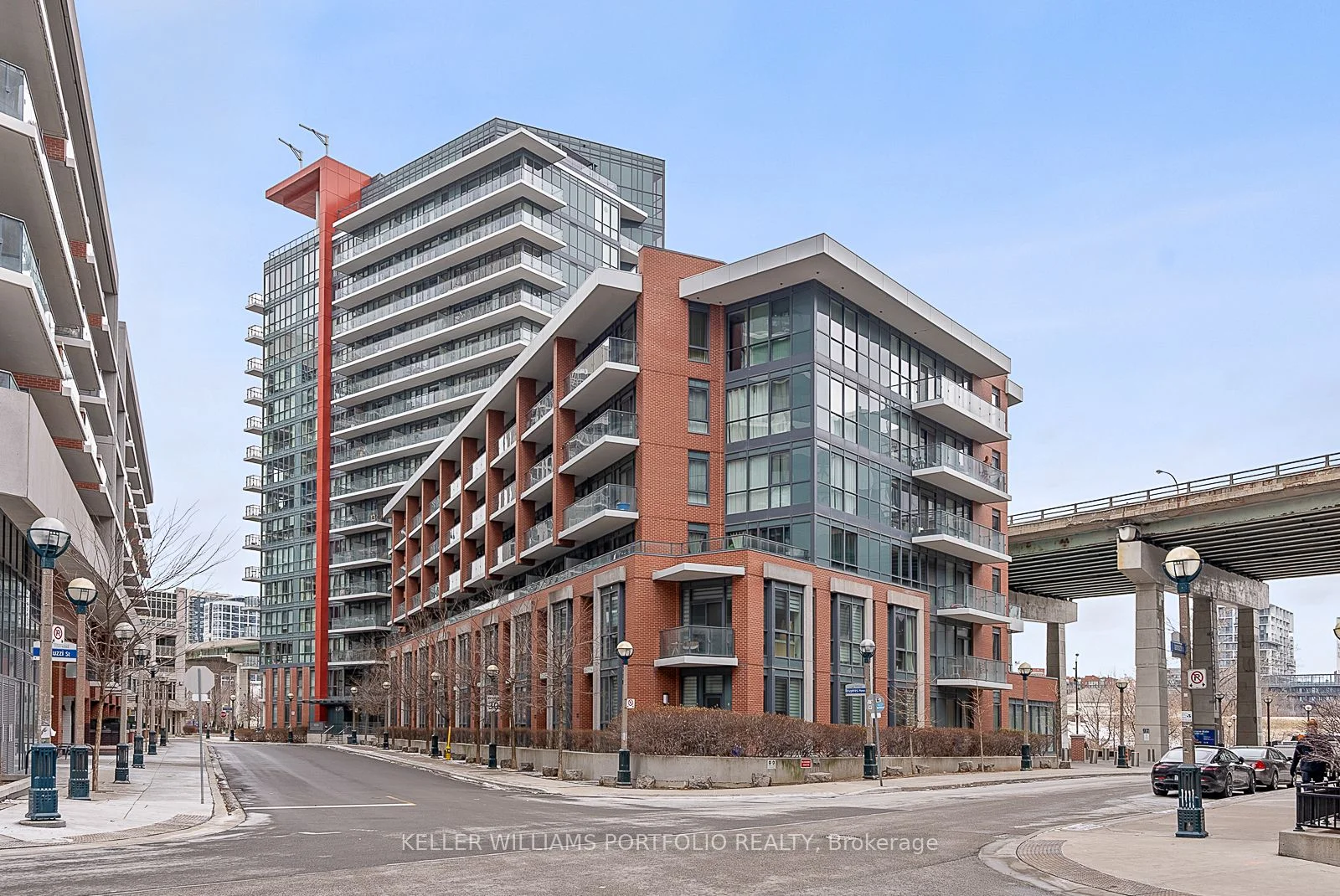50 Bruyeres Mews 1009, Toronto C01, On M5v 0h8