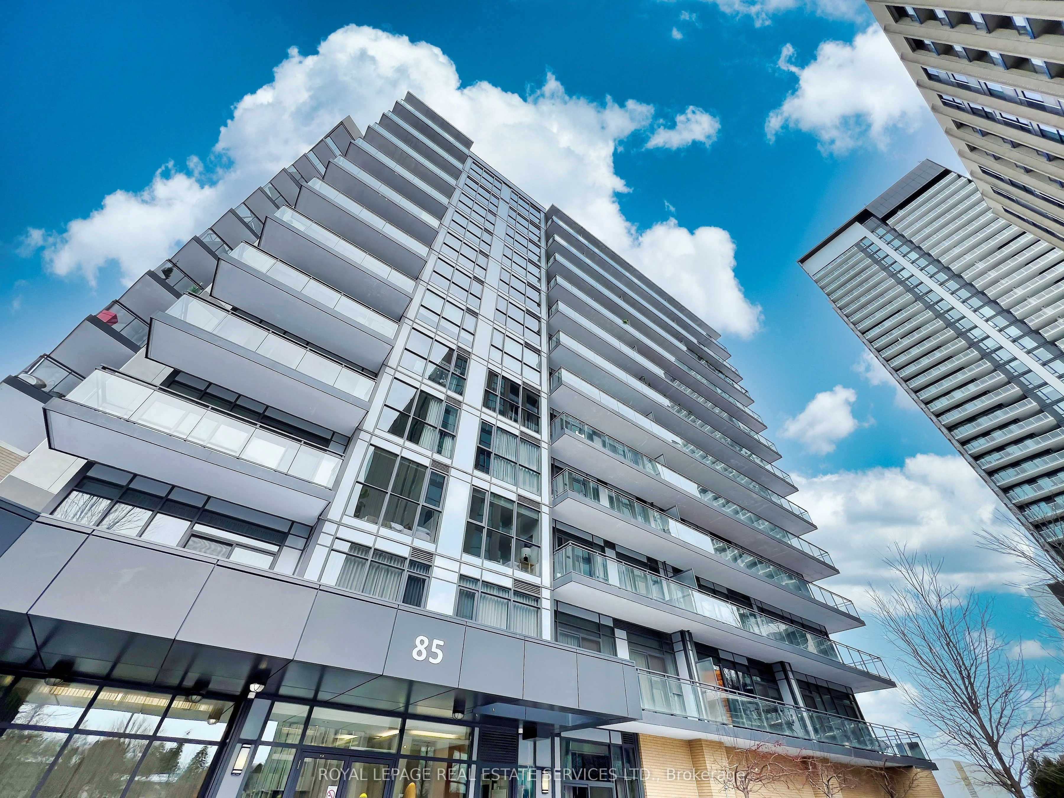 Condo Apartment in Toronto