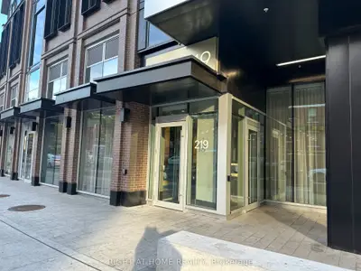 219 Dundas Street E 2210, Toronto C08, On M5a 0v1
