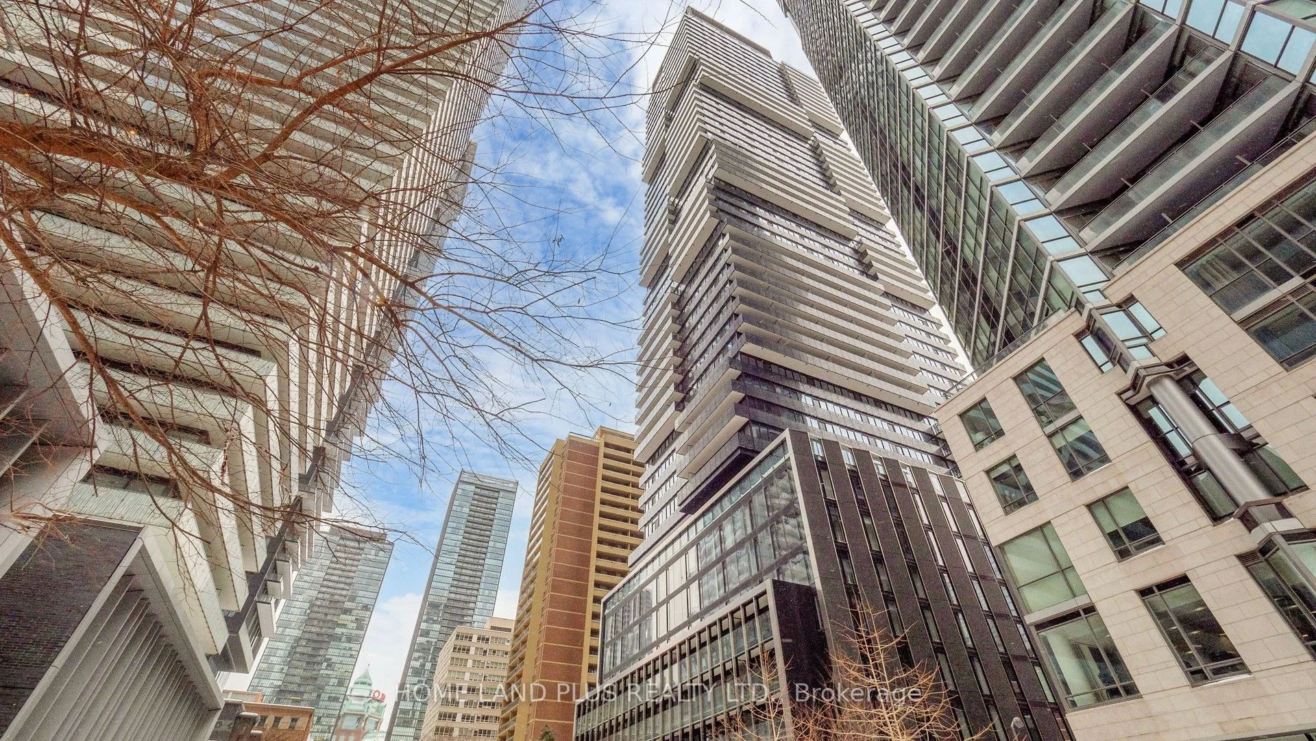 Condo Apartment in Toronto