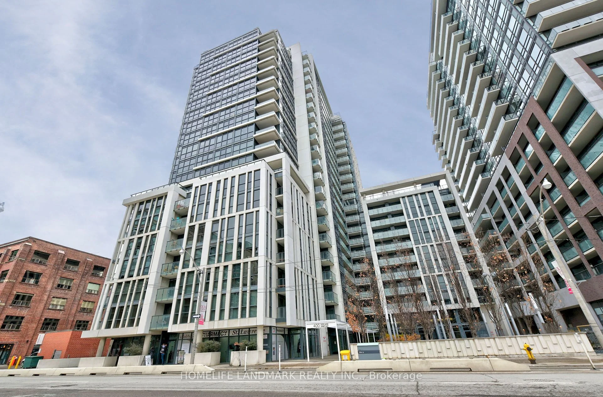 Condo Apartment in Toronto